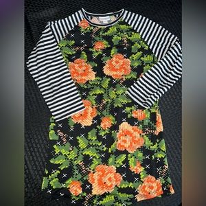 One of a kind couple color combo